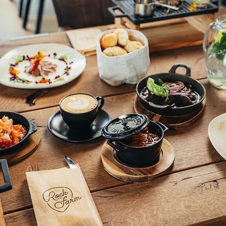 Naturia Chata, Vel'ka Lomnica