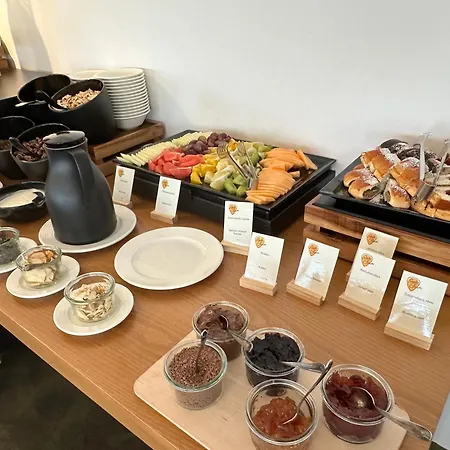 Naturia Chata, Kakaslomnic