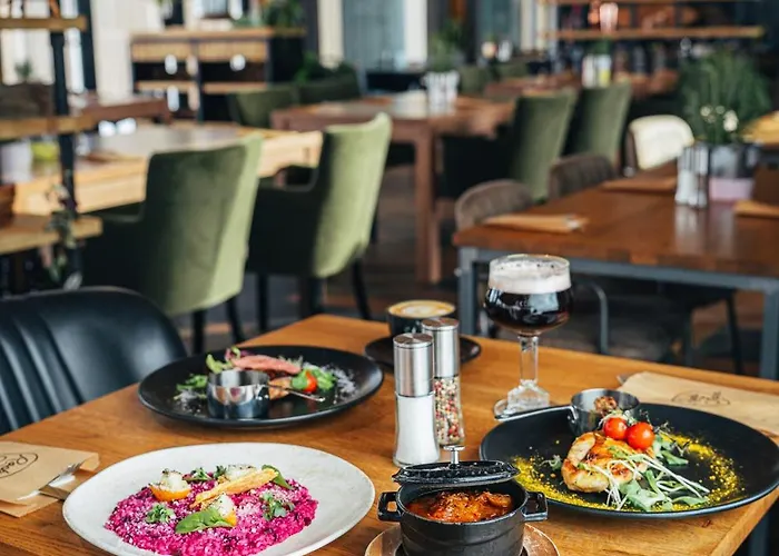 Naturia Chata, * 벨카 롬니차